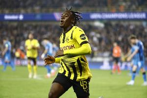 DB电竞平台入口-图片报：切尔西给吉滕斯开650万欧年薪，转会费还有1000万欧差距