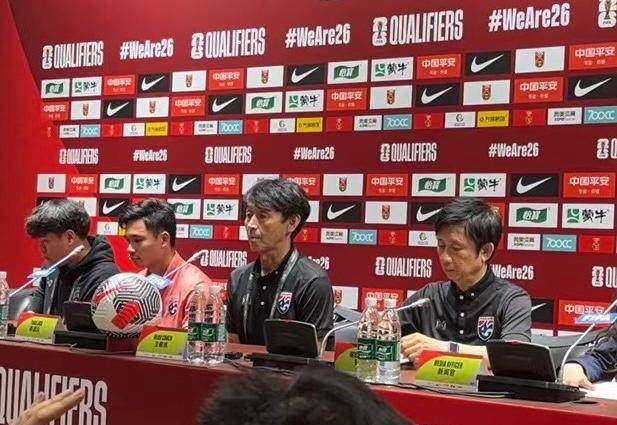 DB电竞官网-泰国主帅：未取3分很遗憾 我要对这场平局负责